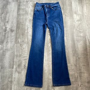 High-waisted flare jeans